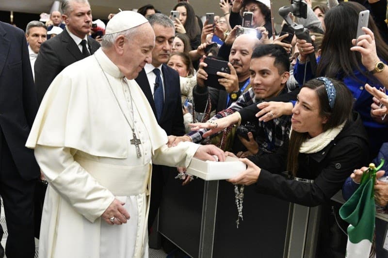 Pope Francis blessing