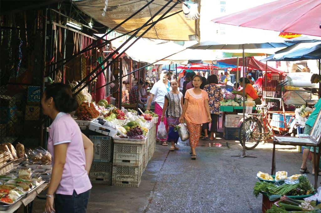 Maesot market