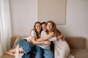 Are You Lonely? Here’s What the Bible Says about Friendship