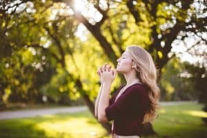 How To Start to Pray - 5 Proven and Practical Tips